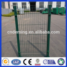 dark green square post wire mesh fence for boundary wall